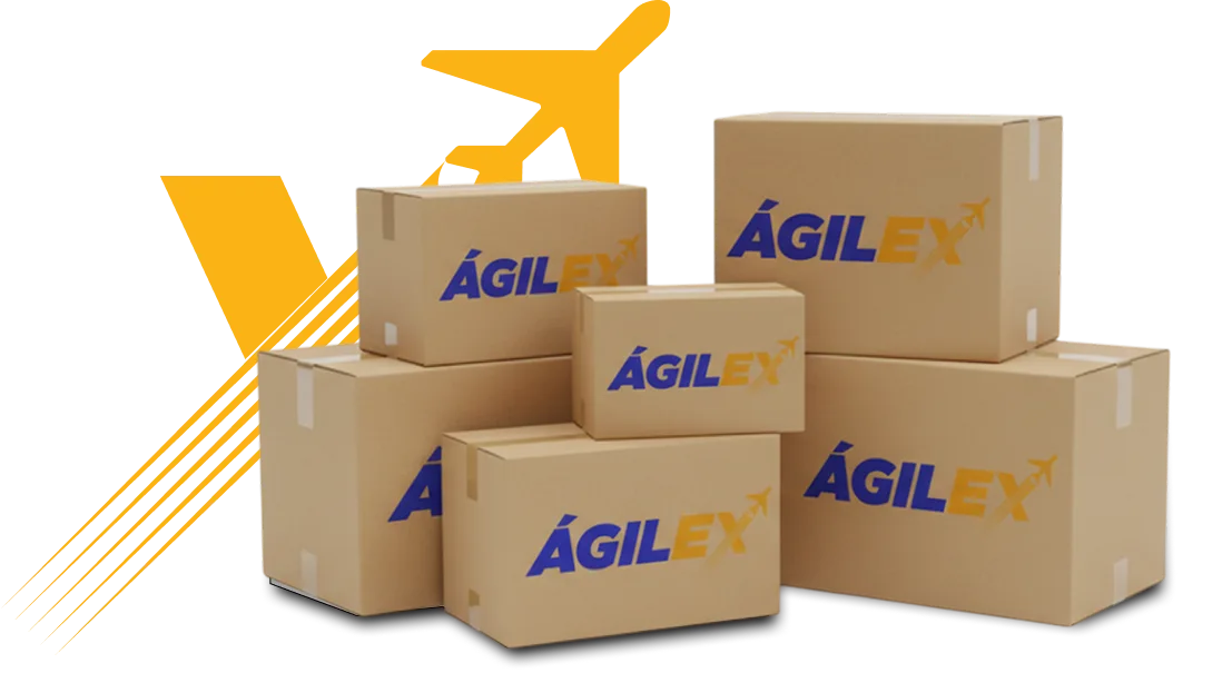 Composición de cajas de cartón con el logo de Ágilex sobre un fondo blanco con un gráfico de avión amarillo, representando el ecosistema de envíos internacionales desde Colombia.